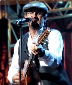 Malìn, productor guatemalteco nominado en los Dove Awards.
